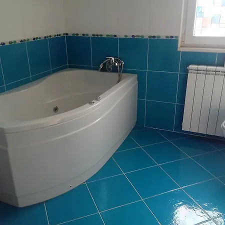 アパート Luxury Art