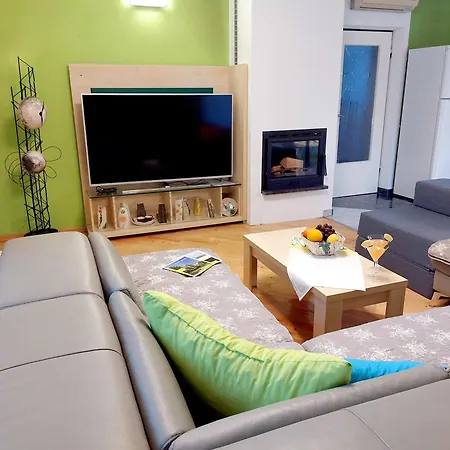 Luxury Art Apartment