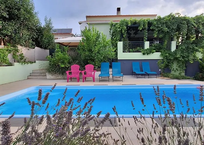 Luxury Art Apartment