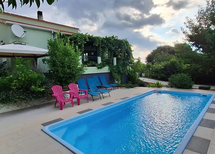 Luxury Art Apartment Pula