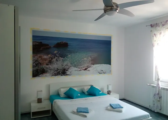 Luxury Art Apartment